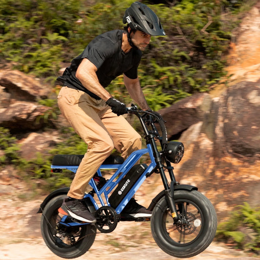Vélo électrique ESKUTE, 7 Vitesses, Ados et Adultes, Moteur 750W, Vitesse 20MPH, Batterie 48V 13Ah, Pneus Larges 16'x4.0', Bleu